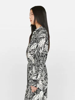 The Oversized Shirt -- Noir Multi -Chic Attire Store 3 LWSH2778 NOIR MULTI FRSU23EC II WOMENS DAY 01 1142HR