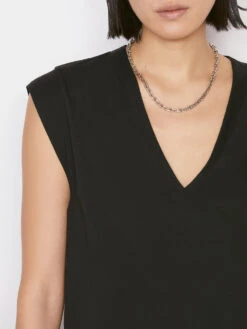 Le High Rise V Neck Tee -- Noir -Chic Attire Store 59 LWTS0916 NOIR 0669