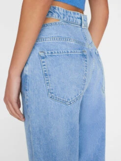 Le High 'N' Tight Straight Cut Out -- Zona 11 Le High 'N' Tight Straight Cut Out -- Zona -Chic Attire Store 91 HNTSTCO727 ZONA FRSP23EC II WOMENS DAY 03 0011HR