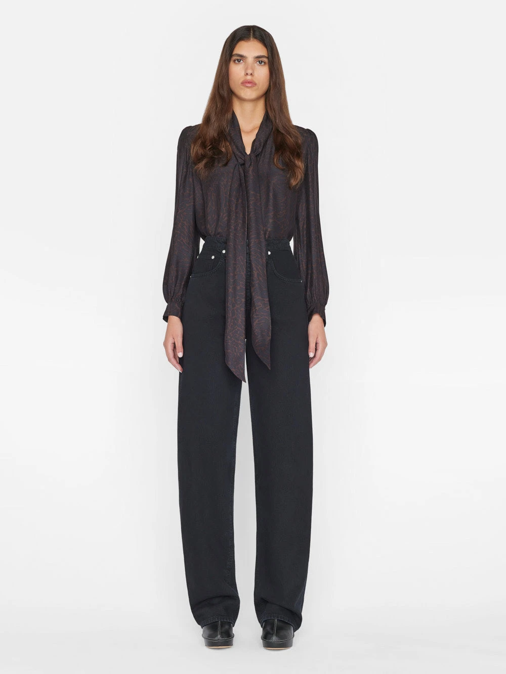 Extra Long Barrel -- Film Noir 4 Extra Long Barrel -- Film Noir - Image 2