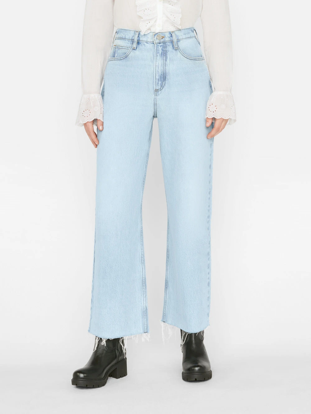 Le High 'N' Tight Wide Crop -- Legacy Chew 3 Le High 'N' Tight Wide Crop -- Legacy Chew