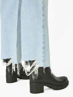 Le High 'N' Tight Wide Crop -- Legacy Chew 12 Le High 'N' Tight Wide Crop -- Legacy Chew -Chic Attire Store HNTWLCR385 LEGACY CHEW FRSU23EC WOMENS DAY 03 1507HR