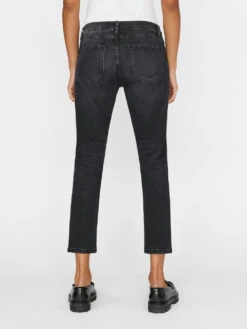 Le Garcon Crop -- Manserra -Chic Attire Store LGJC786 MANSERRA FRW22EC II WOMENS DAY 03 0020HR