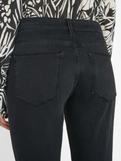 Le High Straight -- Kerry 13 Le High Straight -- Kerry -Chic Attire Store LHSTRA208 KERRY FRSU23EC II WOMENS DAY 01 1192HR