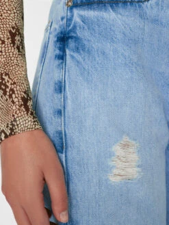 Le Jane Crop -- Rossum Rips -Chic Attire Store LJNCRA727R ROSSUM1YEARRIPS FRSP23EC II WOMENS DAY 03 0005HR