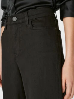 Le Palazzo Crop -- Film Noir -Chic Attire Store LPPCRA403 FILMNOIR FRSP23EC II WOMENS DAY 01 0036HR