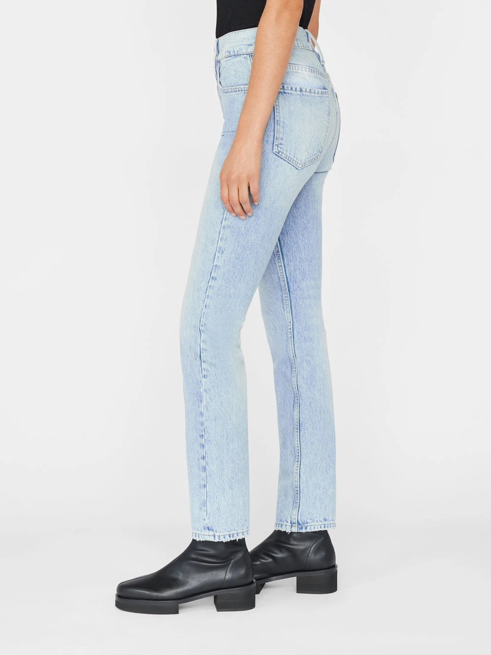 Le Sylvie -- Bilson 7 Le Sylvie -- Bilson - Image 5