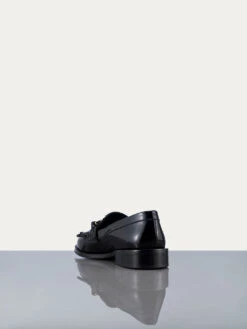 Le Ayana Frill Loafer -- Noir Patent -Chic Attire Store LWFT0301 NOIRPATENT 2 1db7c25a aef9 4959 8bc1 7b5ec43a52ae