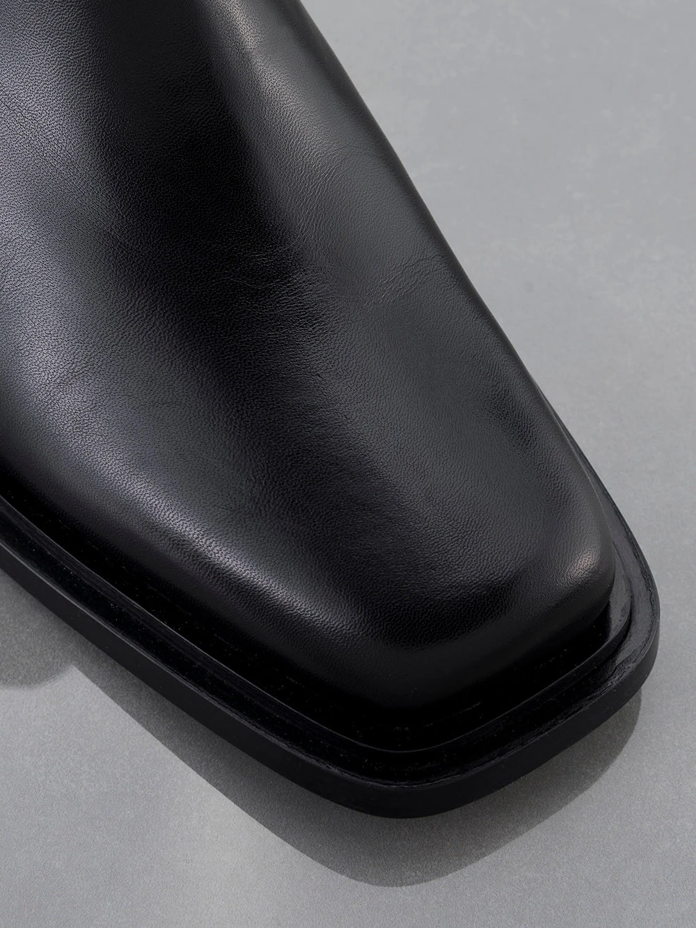 Le Fenton Ankle Boot -- Noir 4 Le Fenton Ankle Boot -- Noir - Image 2