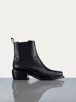 Le Fenton Ankle Boot -- Noir