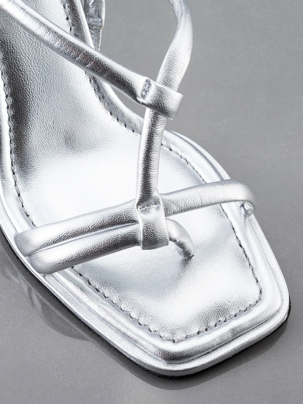 Le Addison Sandal -- Silver Metallic 4 Le Addison Sandal -- Silver Metallic - Image 2