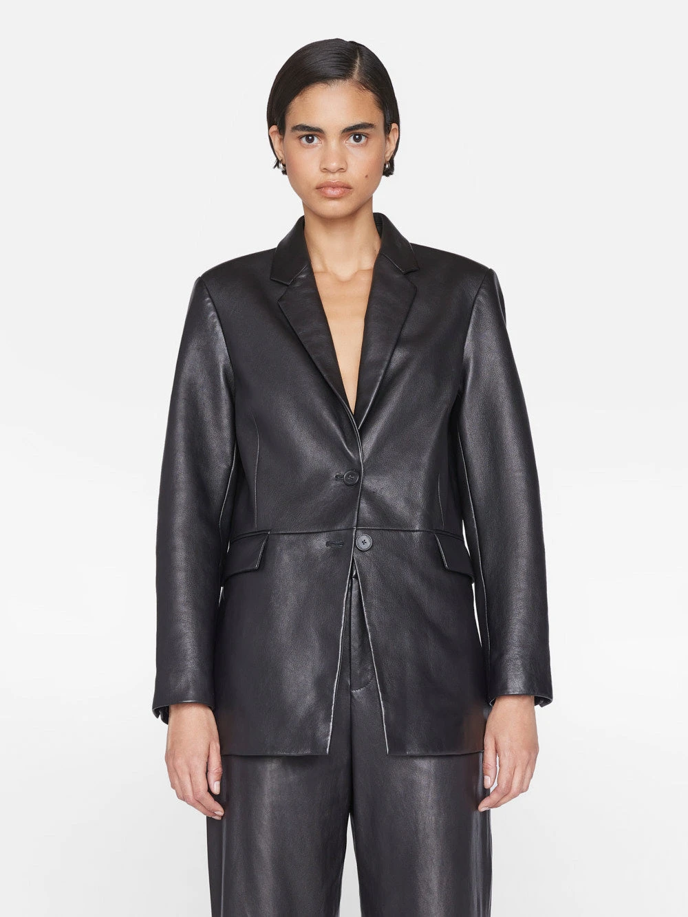 The Oversized Leather Blazer -- Noir 10 The Oversized Leather Blazer -- Noir - Image 8