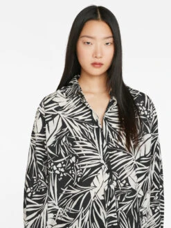 The Oversized Shirt -- Noir Multi -Chic Attire Store LWSH2778 NOIR MULTI FRSU23EC II WOMENS DAY 01 1107HR