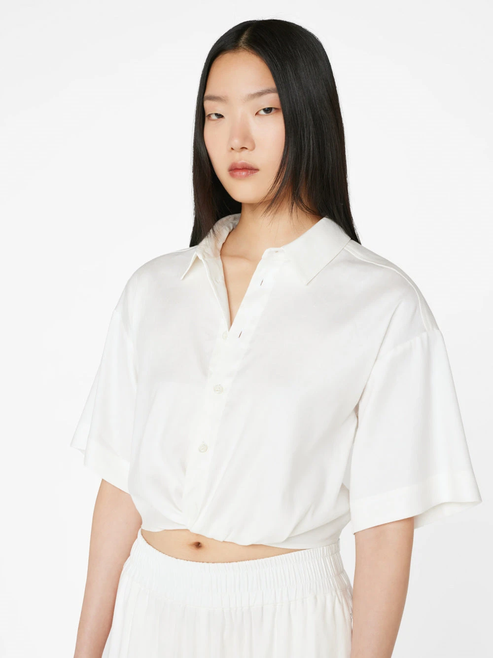 Cropped Twist Front Shirt -- Off White 6 Cropped Twist Front Shirt -- Off White - Image 4