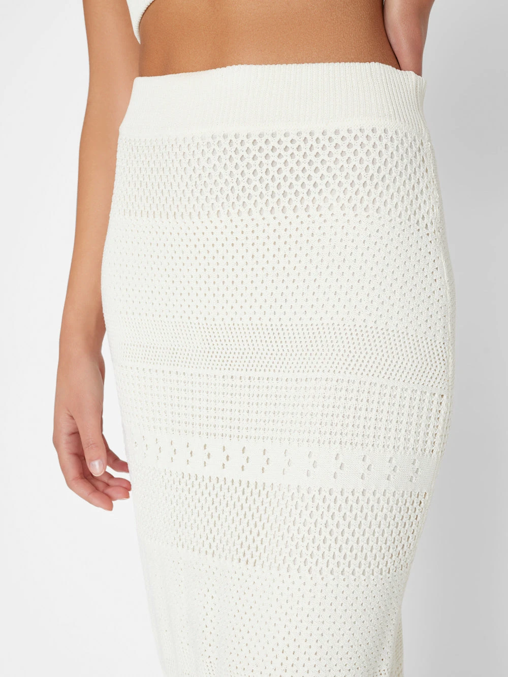 Crochet Pencil Skirt -- Off White 5 Crochet Pencil Skirt -- Off White - Image 3