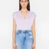 Le Mid Rise V Neck Tee -- Lilac