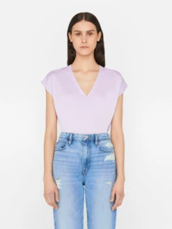 Le Mid Rise V Neck Tee -- Lilac