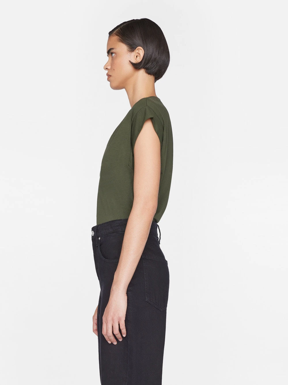 Le Mid Rise V Neck Tee -- Surplus 7 Le Mid Rise V Neck Tee -- Surplus - Image 5