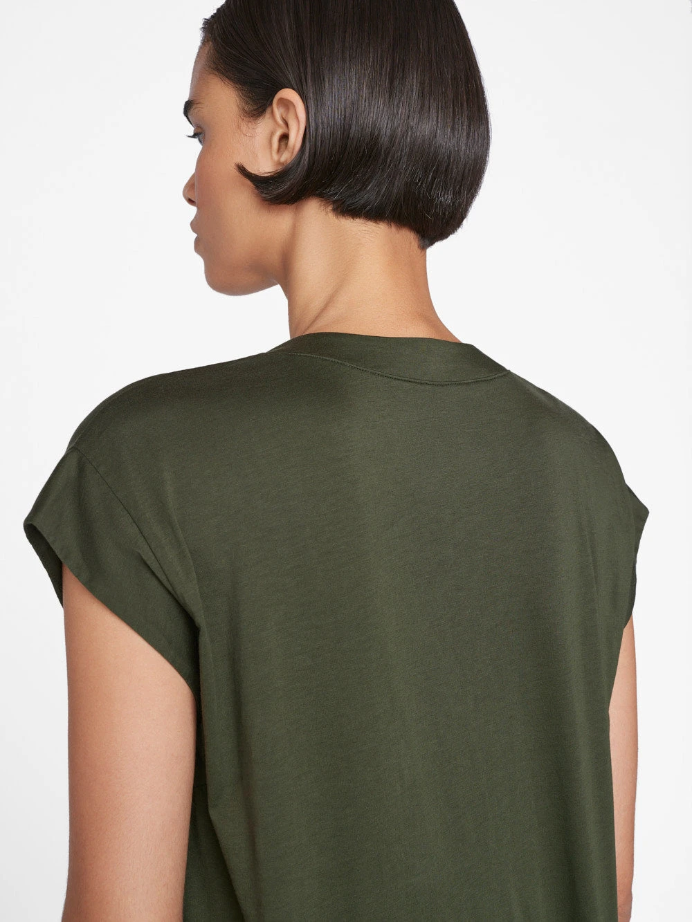 Le Mid Rise V Neck Tee -- Surplus 5 Le Mid Rise V Neck Tee -- Surplus - Image 3