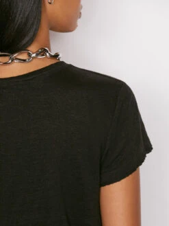 Easy True Tee -- Noir 15 Easy True Tee -- Noir -Chic Attire Store LWTS1068 NOIR FRSU22EC WOMENS DAY 05 0046HR