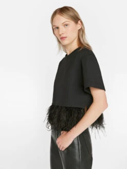 Cropped Feather Tee -- Noir -Chic Attire Store LWTS2014 NOIR FRSU23EC WOMENS DAY 03 1173HR