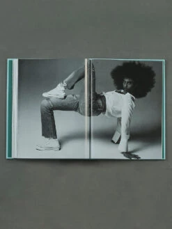 Women In FRAME -Chic Attire Store image 6 691572e1 2907 4447 8363 5ddf6dfa6312